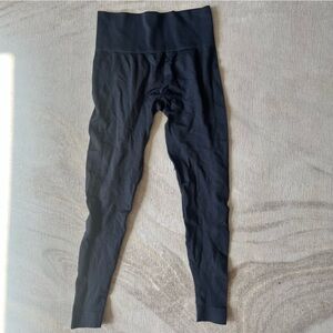 SET ACTIVE SCULPTFLEX® LEGGINGS - CONCRETE JUNGLE
